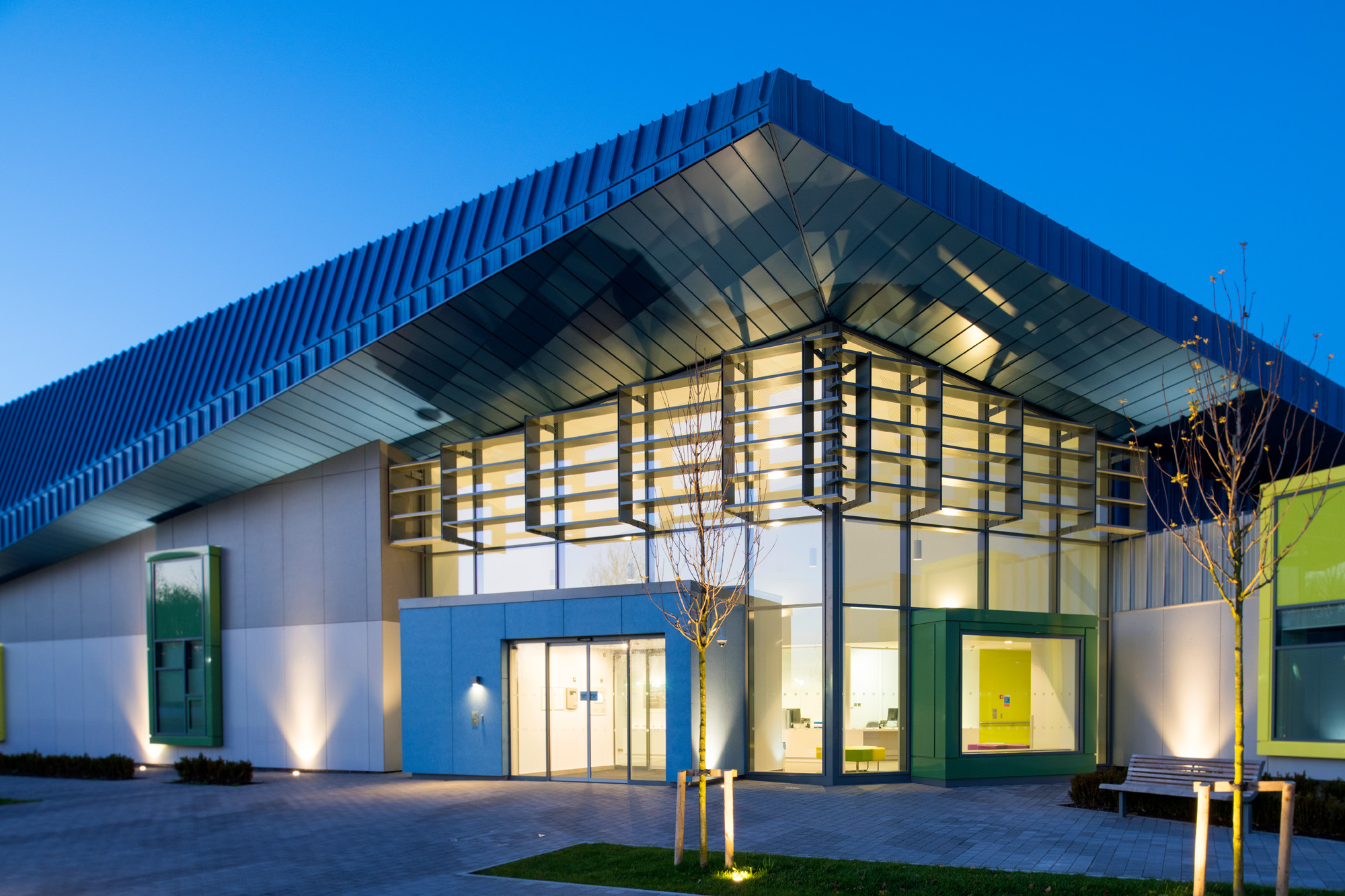 Craigavon Hospital Roofing using an external standing seam roofing system and liner sheet